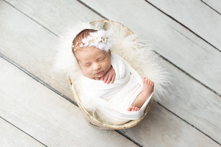 What to Expect at Your First Newborn Photography Session in San Diego