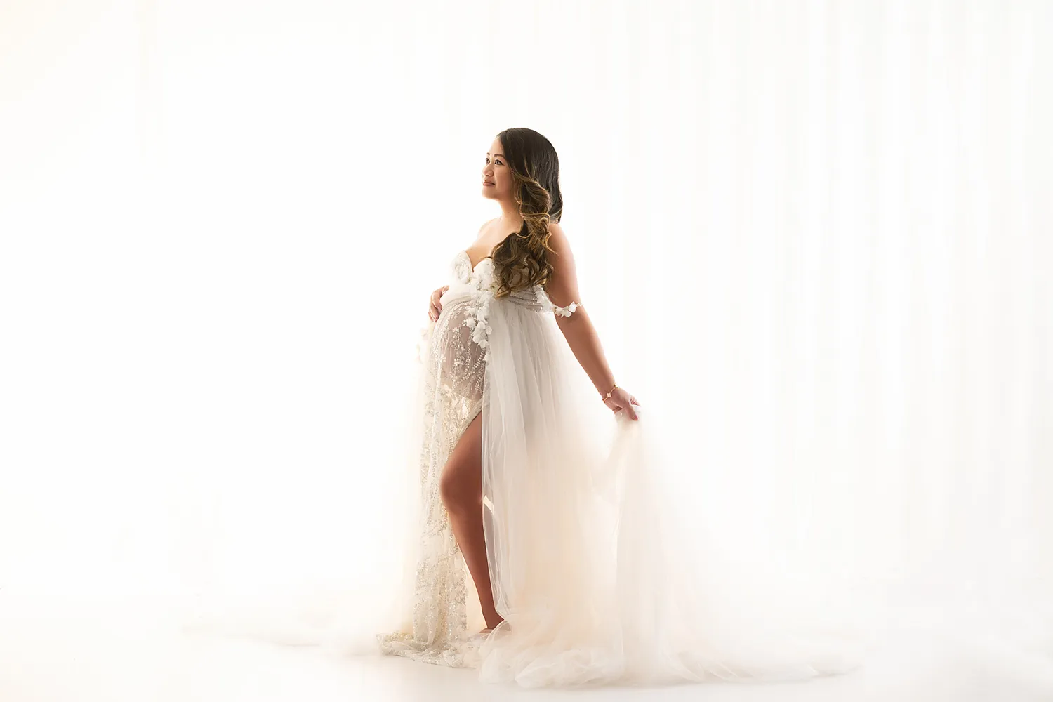 Maternity photography session at Lovely Baby Photography